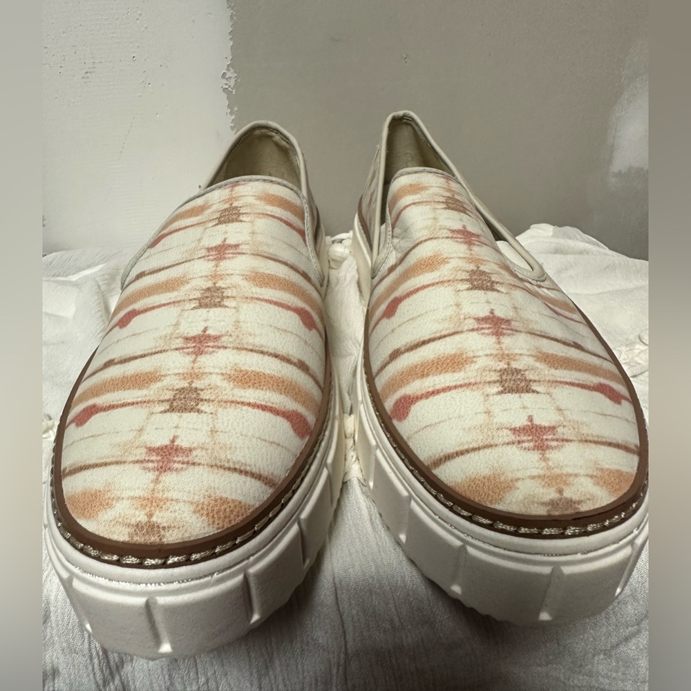 Vince camuto women’s size 9